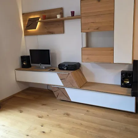 Apartment Cocoon 24 *